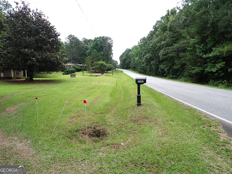 1903 Futral Rd — Photo 2