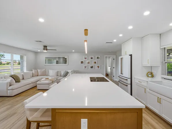 18061 Royal Hammock Blvd, Naples, FL 34114