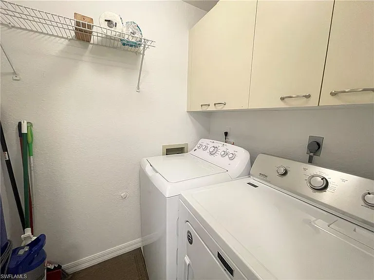 341 Emerald Bay Cir #T5 — Photo 15