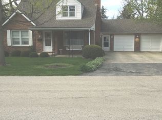 3 Povalish Ct, Lemont, IL 60439