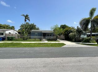 623 SW 10th St, Hallandale Beach, FL 33009