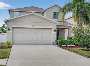 1055 Seminole Sky Dr, Ruskin, FL 33570