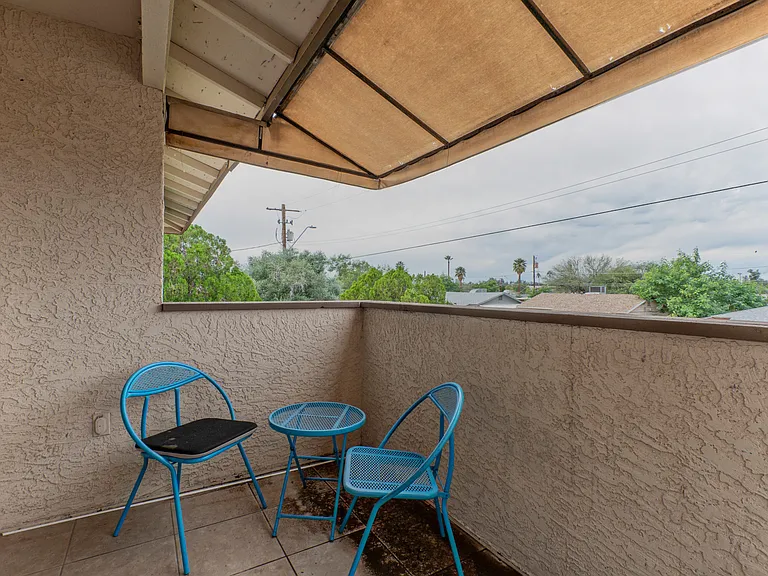 2087 E Lemon St #D — Photo 12
