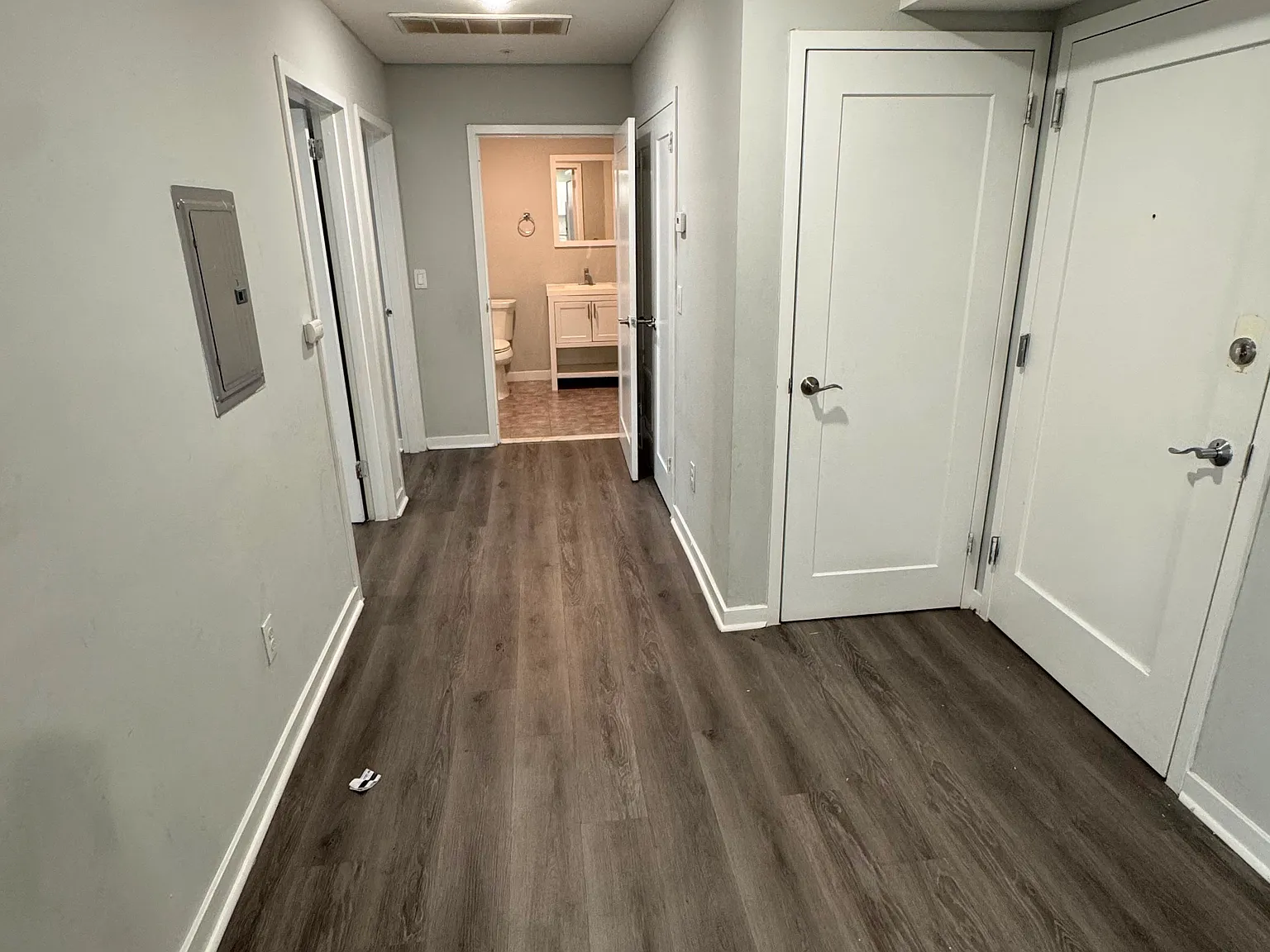 2 bed, $2,127 — Photo 4