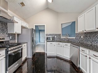 232 Gilliam Ct, Locust Grove, GA 30248