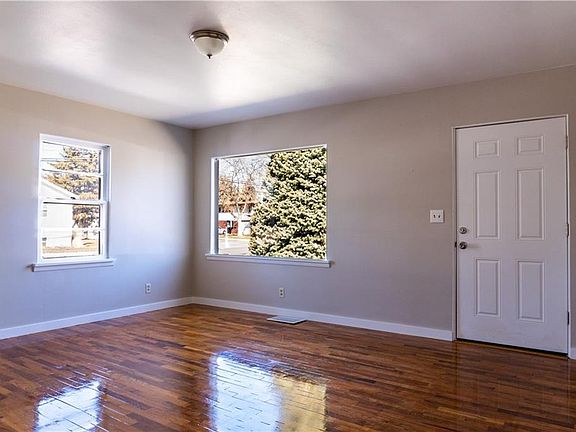 2nd image of 1248 Avenue F