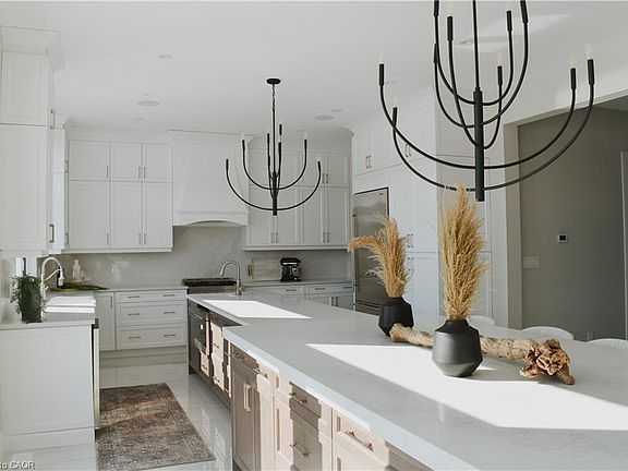 2nd image of 403 Masters Dr