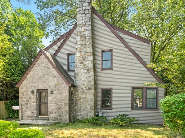 415 West Avenue, Darien, CT 06820