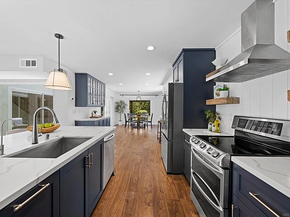 3rd image of 4369 Macronald Dr