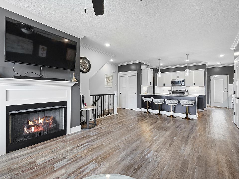 1st image of 1436 Indianola Ave