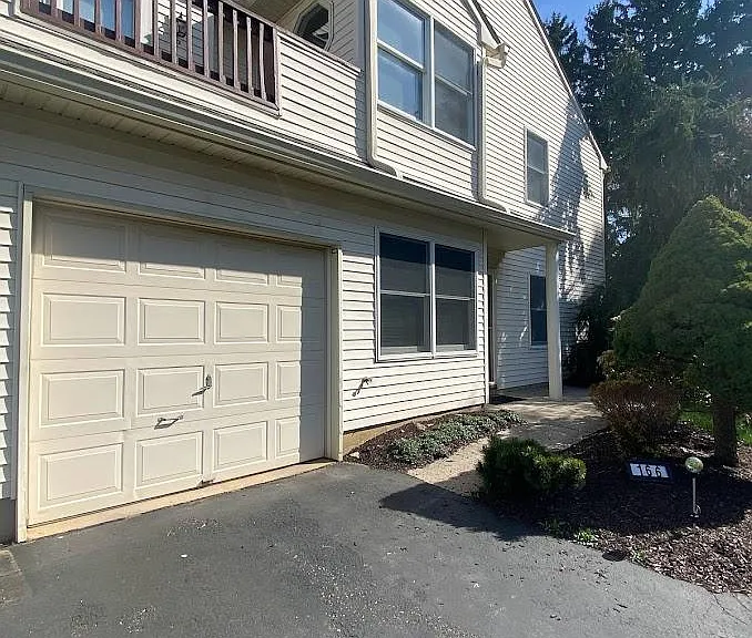 166 Lindfield Cir #166 — Photo 1