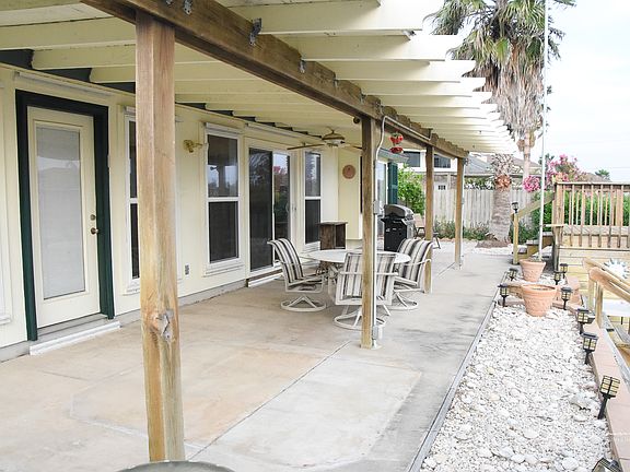 4th image of 13841 Mizzen St