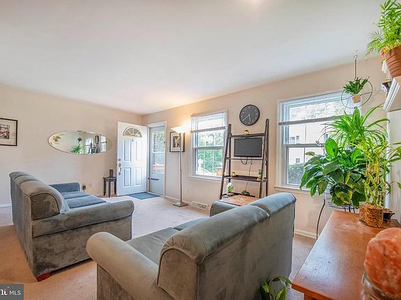 5th image of 2346 Taggart Ct