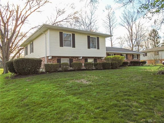 3rd image of 5712 King Arthur Dr