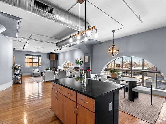 5th image of 4901 Washington Blvd APT 2C