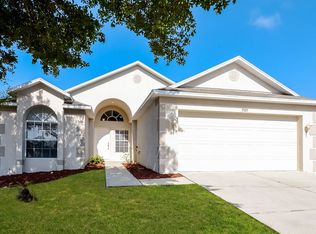 7523 Jeno St, Zephyrhills, FL 33540