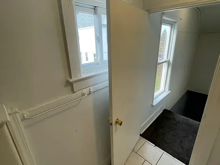 607 Grant St — Photo 19