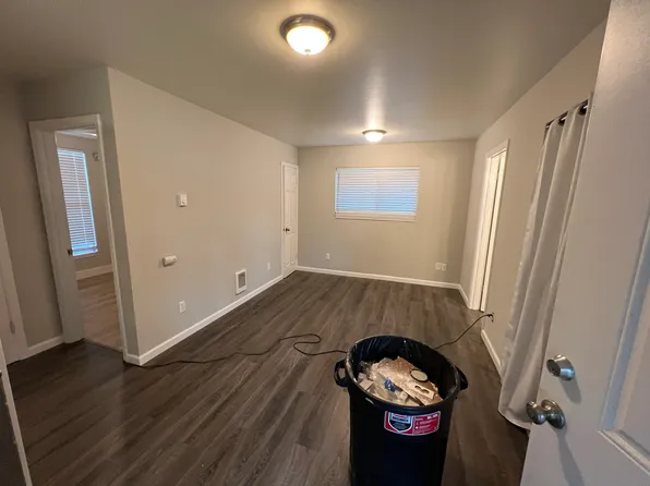 316 S Granite Ave #2, Granite Falls, WA 98252