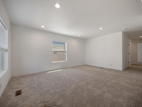 3rd image of 2681 E Edison Ave #5