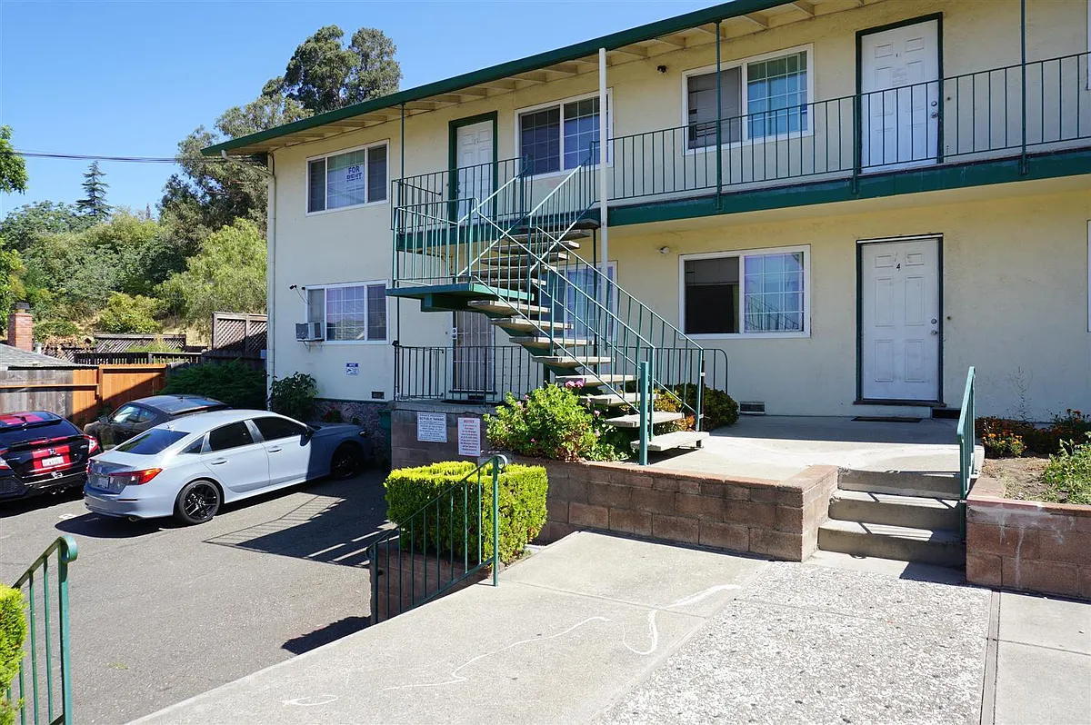 Building Photo - 25538 Del Mar Ave #13