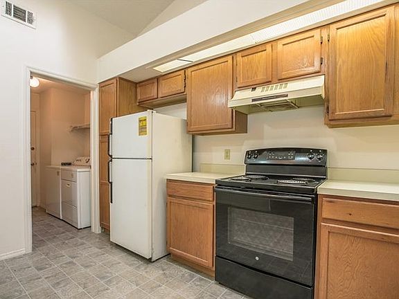 4th image of 12235 Augusta Woods Cir