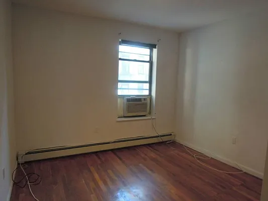 Rented by Keller Williams NYC | media 18