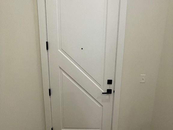 4th image of 1375 E 19th Ave