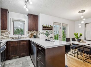 1110 S 14th Ave SW, Calgary, AB T2R 0P2