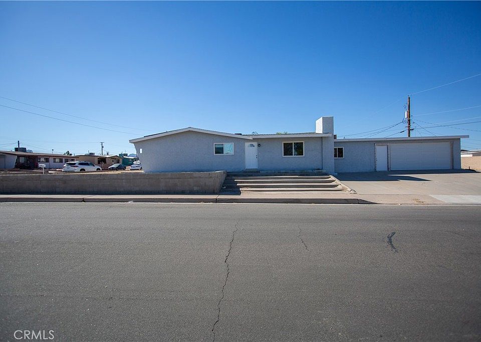2001 Rio Vis, Needles, CA 92363 MLS EV23174116 Zillow