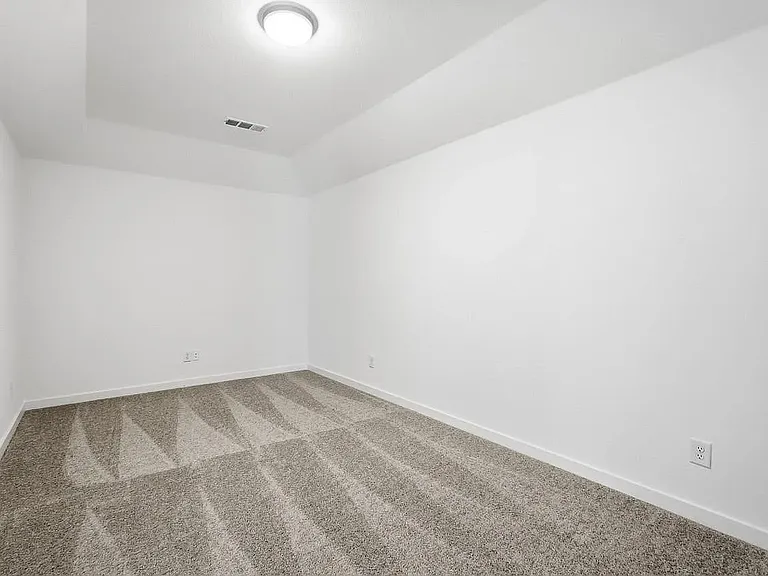 4713 Honeysuckle Ct — Photo 26