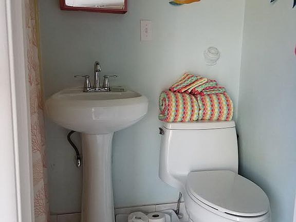 3rd image of 241 Shirley Dr