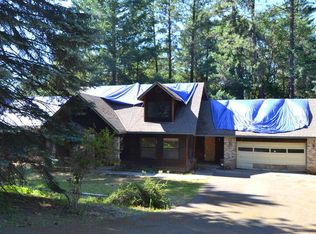 190 Shadow Ln, Grants Pass, OR 97526