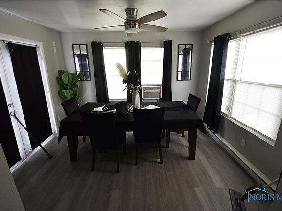 5th image of 3525 Willow Brook Ln