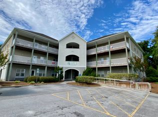 100 Lighthouse Ln APT B2, Cedar Point, NC 28584