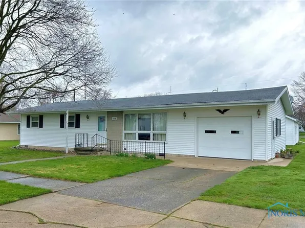 212 N Union St, Edon, OH 43518