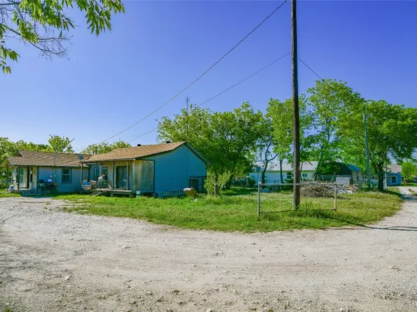 707 E College St, Dublin, TX 76446