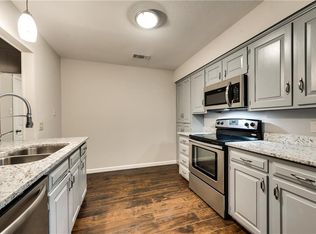 314 High Ridge Dr, Krum, TX 76249