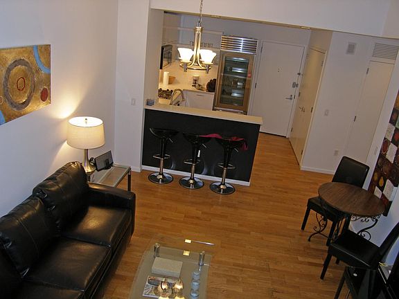 3rd image of 635 W 42nd St APT 3M