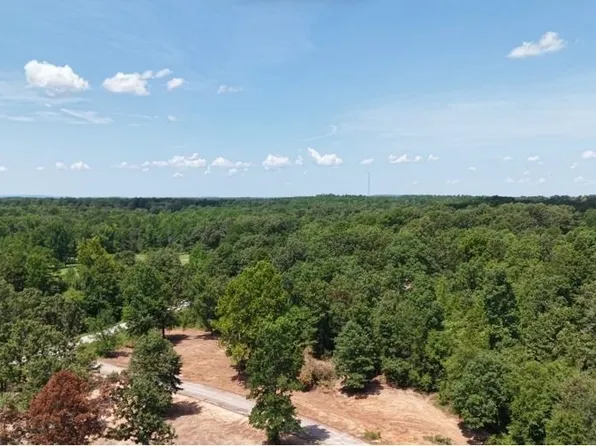 14 Colton Rd, Calico Rock, AR 72519
