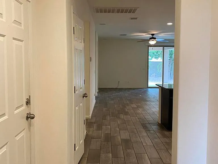 3549 E Apricot Ln — Photo 39