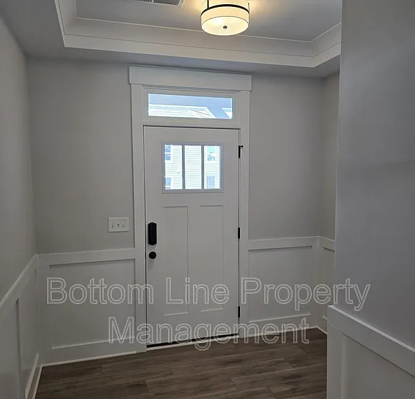 111 Viburnum Rd — Photo 4