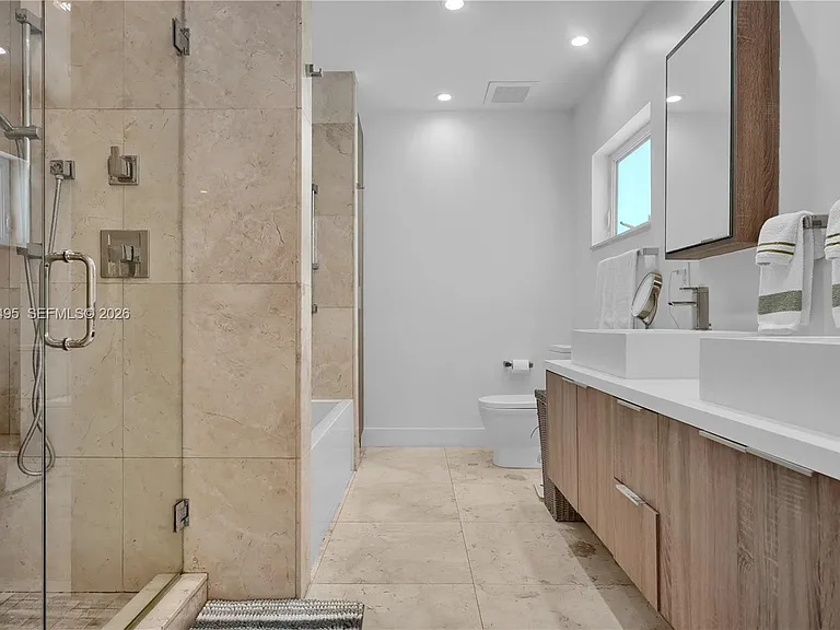 6111 SW 86th St — Photo 14