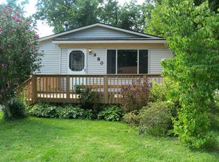 980 Woodingham Ave, Waterford, MI 48328