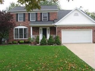 1267 Rae Rd, Lyndhurst, OH 44124