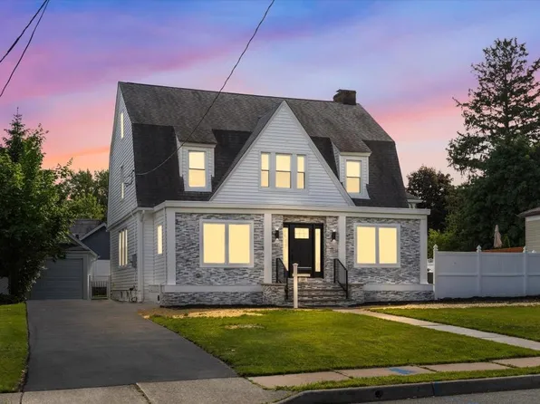 328 Springfield Ave, Hasbrouck Heights, NJ 07604