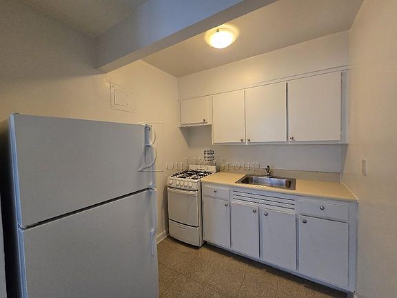 5th image of 41-33 50th St #3B