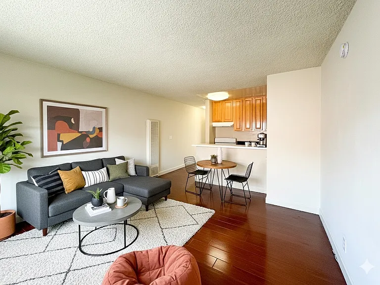 4641 La Mirada Ave #16 — Photo 1