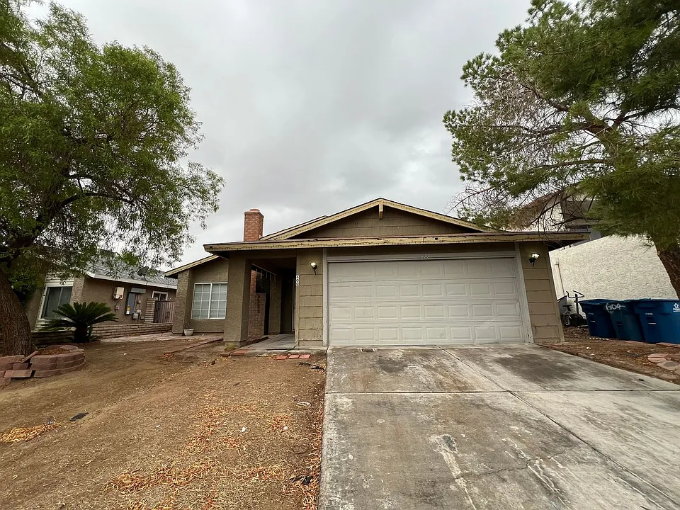 600 Sportsman Dr #1