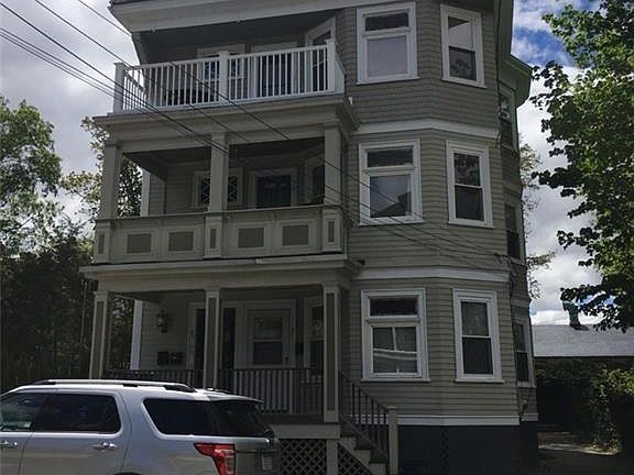4th image of 37 Carrington Ave