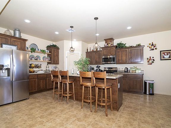 5th image of 12560 S Avenue 4 E